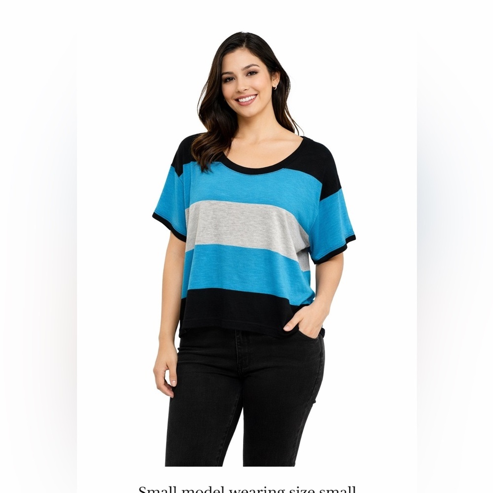 VS pink blue Gray black stripe cropped T-shirt